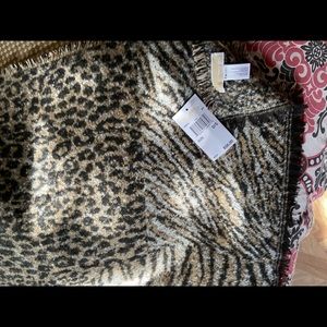 Michael kors scarf